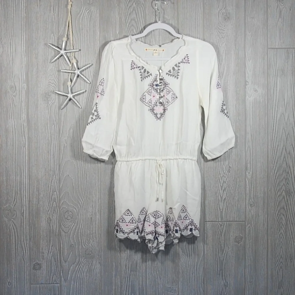 Chelsea & Violet Romper Size Small Embroidered White RJ044D44 - Picture 8 of 8